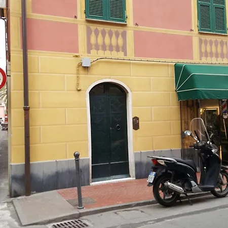 Terrazza In Palazzo Ligure Appartamento *